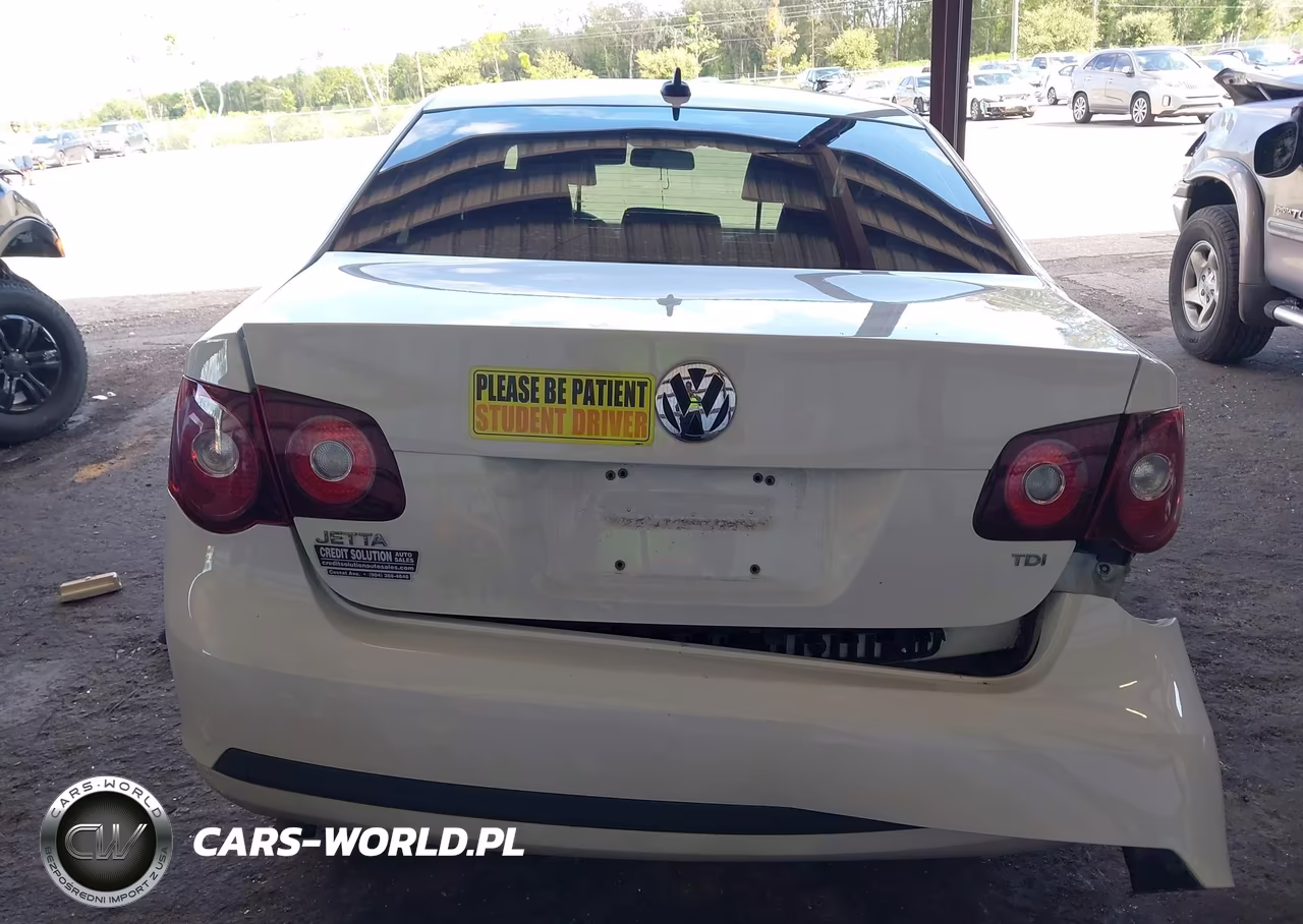 2010 Volkswagen Jetta Tdi VIN:3VWRL7AJ0AM177254 - 16