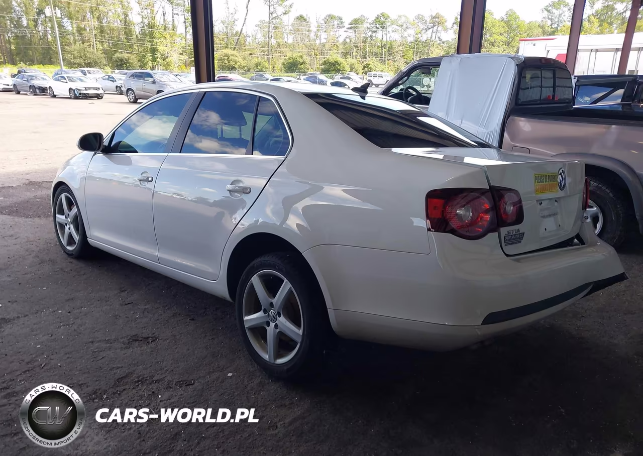 2010 Volkswagen Jetta Tdi VIN:3VWRL7AJ0AM177254 - 3