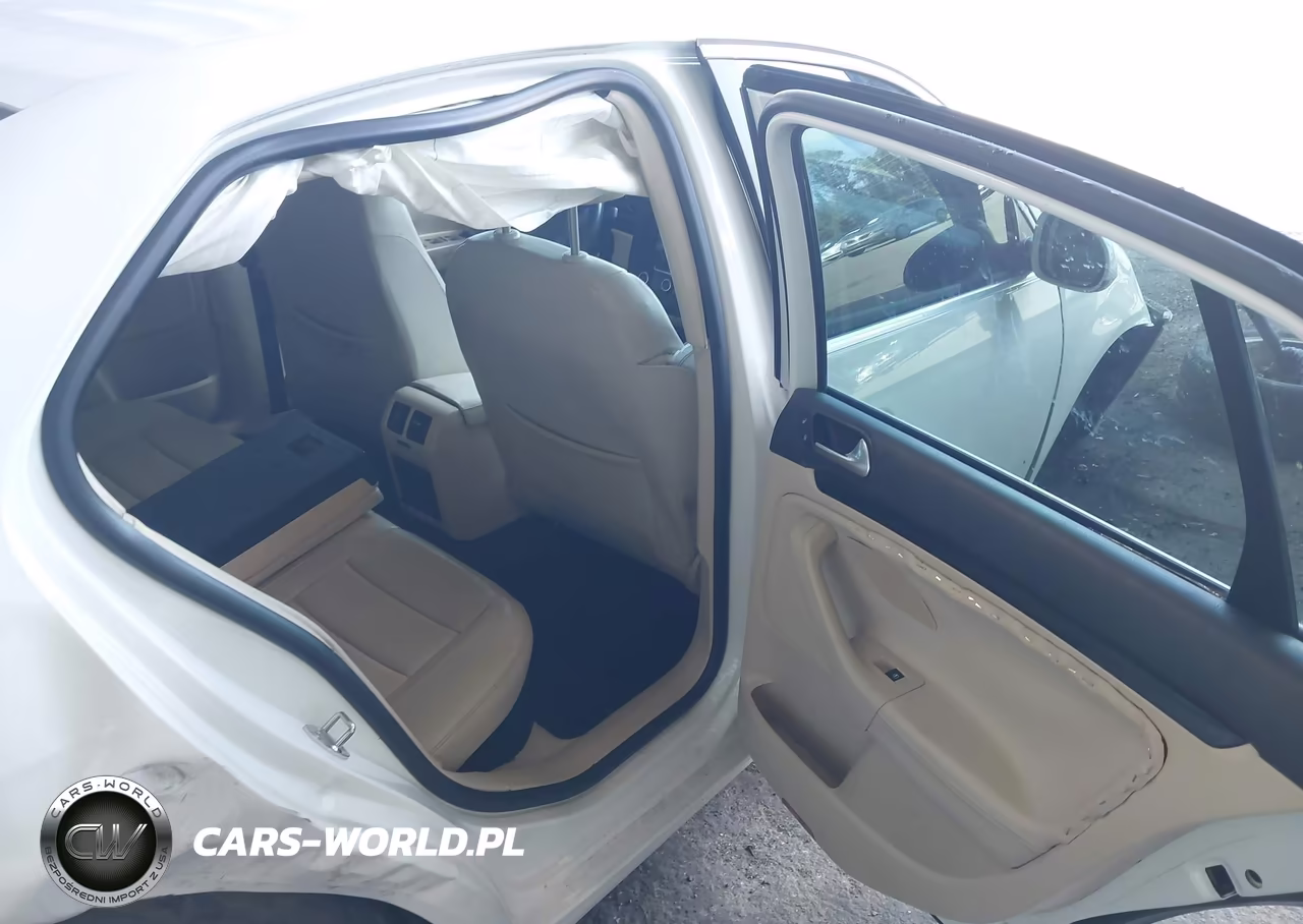 2010 Volkswagen Jetta Tdi VIN:3VWRL7AJ0AM177254 - 8
