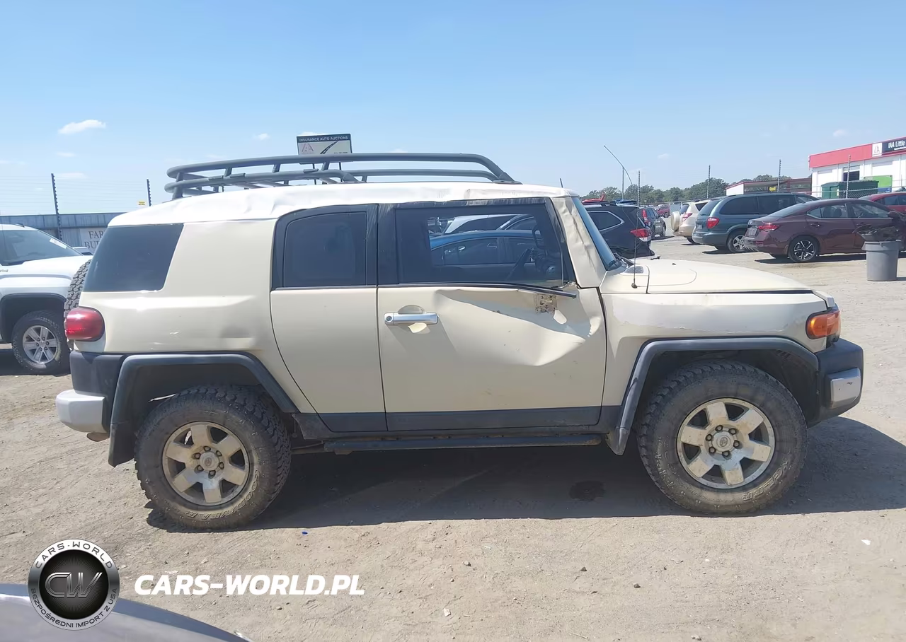 2008 Toyota Fj Cruiser VIN:JTEBU11F18K055428 - 13