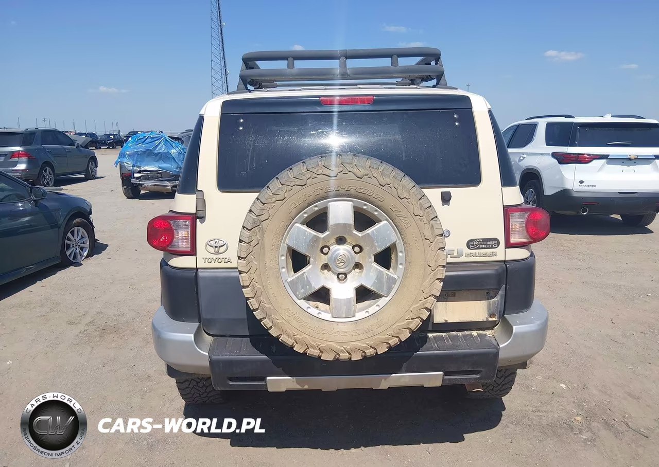 2008 Toyota Fj Cruiser VIN:JTEBU11F18K055428 - 16