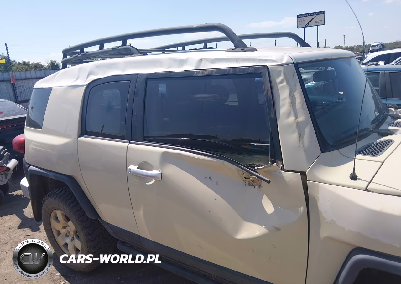 2008 Toyota Fj Cruiser VIN:JTEBU11F18K055428 - 6