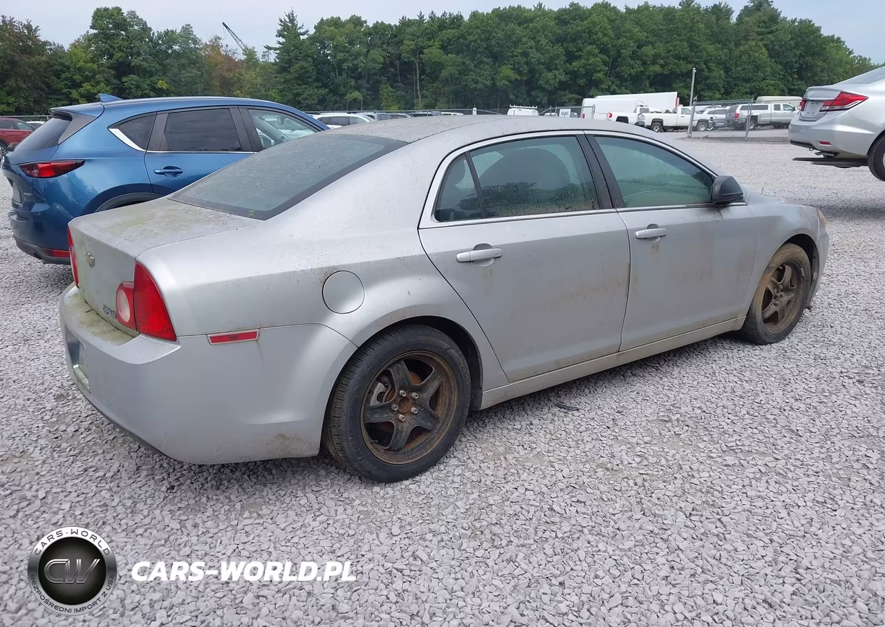 2010 Chevrolet Malibu Ls VIN:1G1ZA5EB6AF164601 - 4