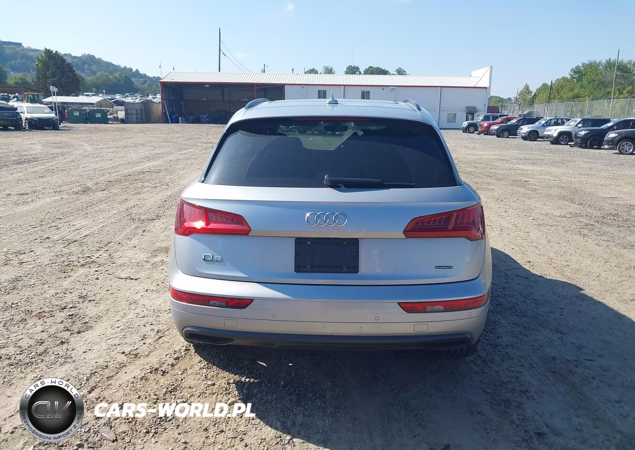 2019 Audi Q5 45 Premium VIN:WA1BNAFY1K2095912 - 16