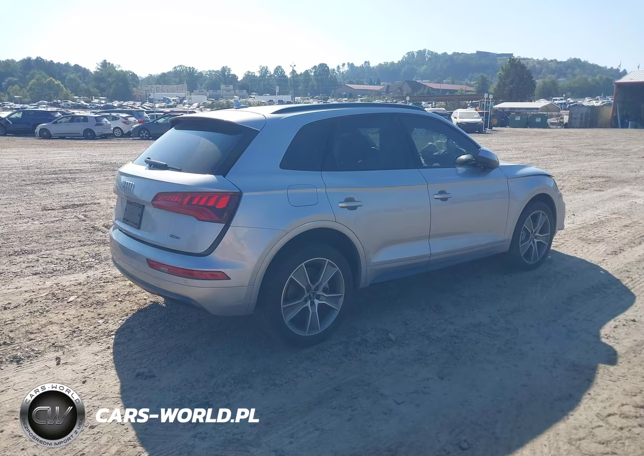 2019 Audi Q5 45 Premium VIN:WA1BNAFY1K2095912 - 4