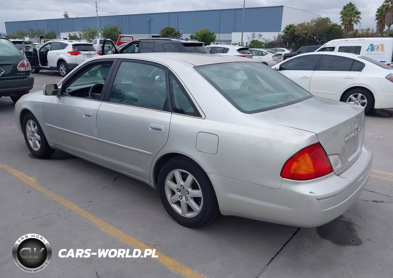 2001 Toyota Avalon Xls VIN:4T1BF28B01U180563 - 3
