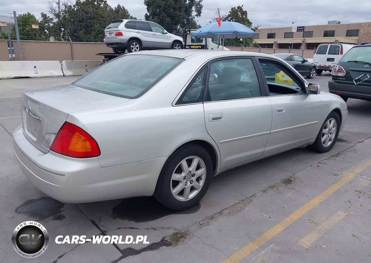 2001 Toyota Avalon Xls VIN:4T1BF28B01U180563 - 4
