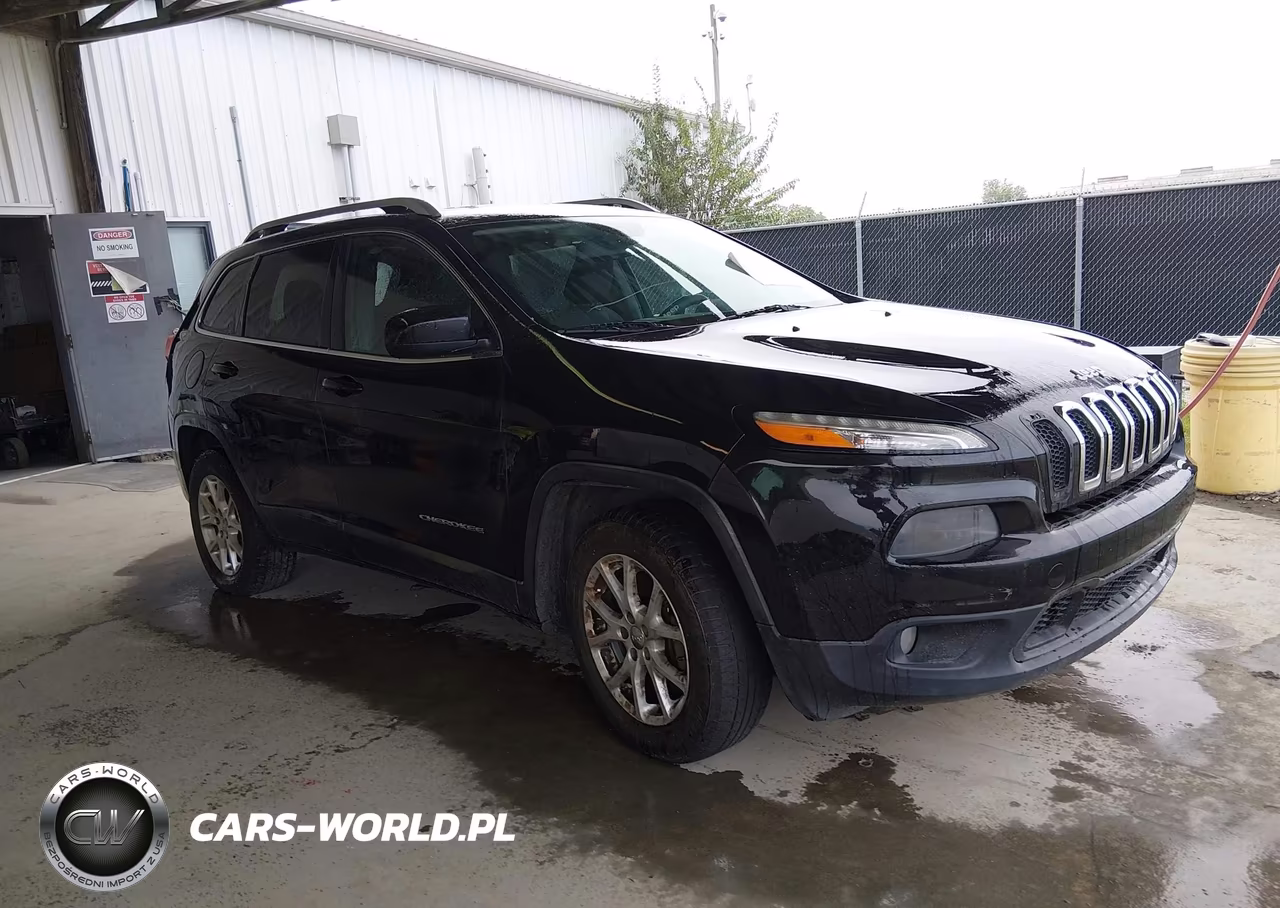 2015 Jeep Cherokee Latitude VIN:1C4PJMCB5FW619411 - 1