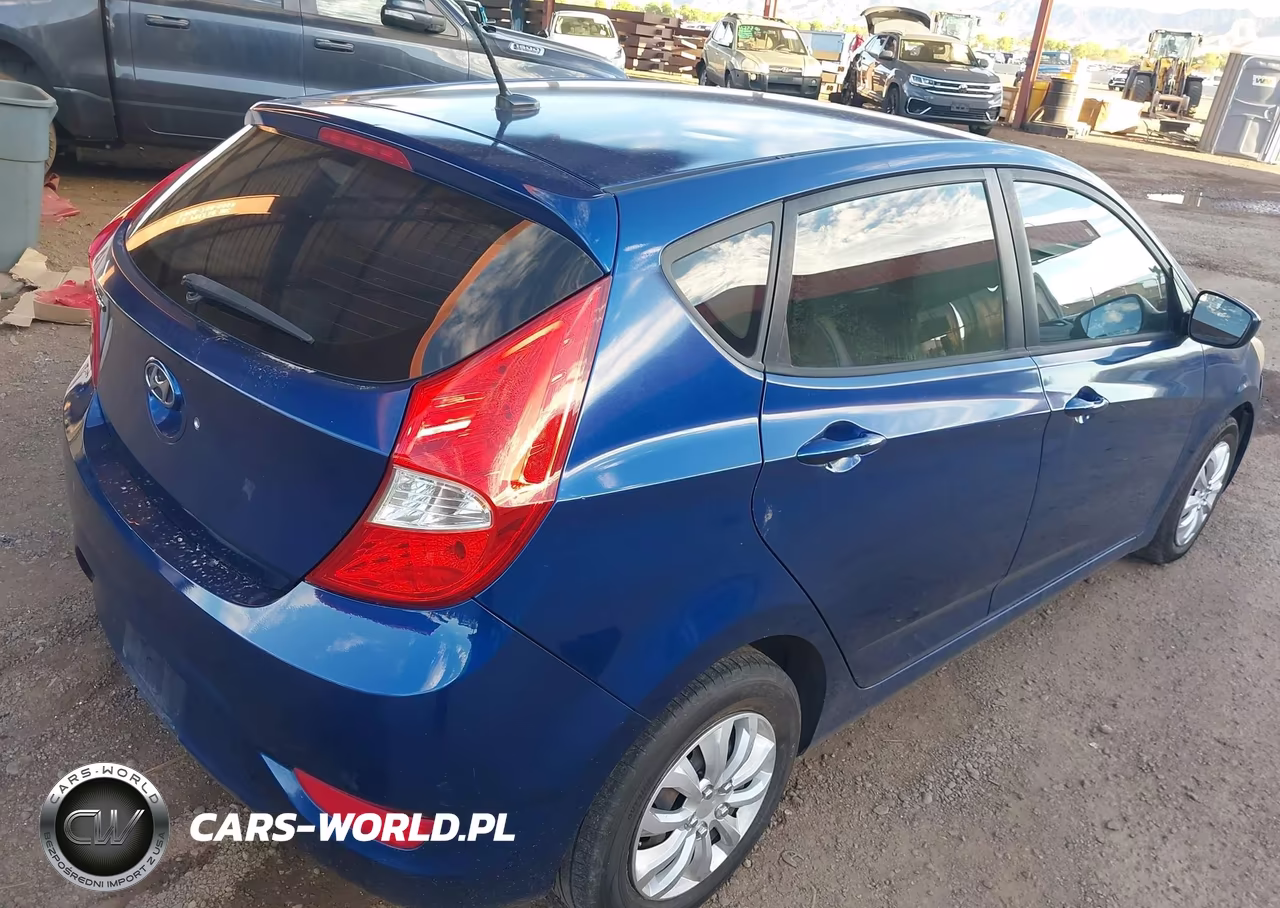 2016 Hyundai Accent Se VIN:KMHCT5AE6GU260929 - 4