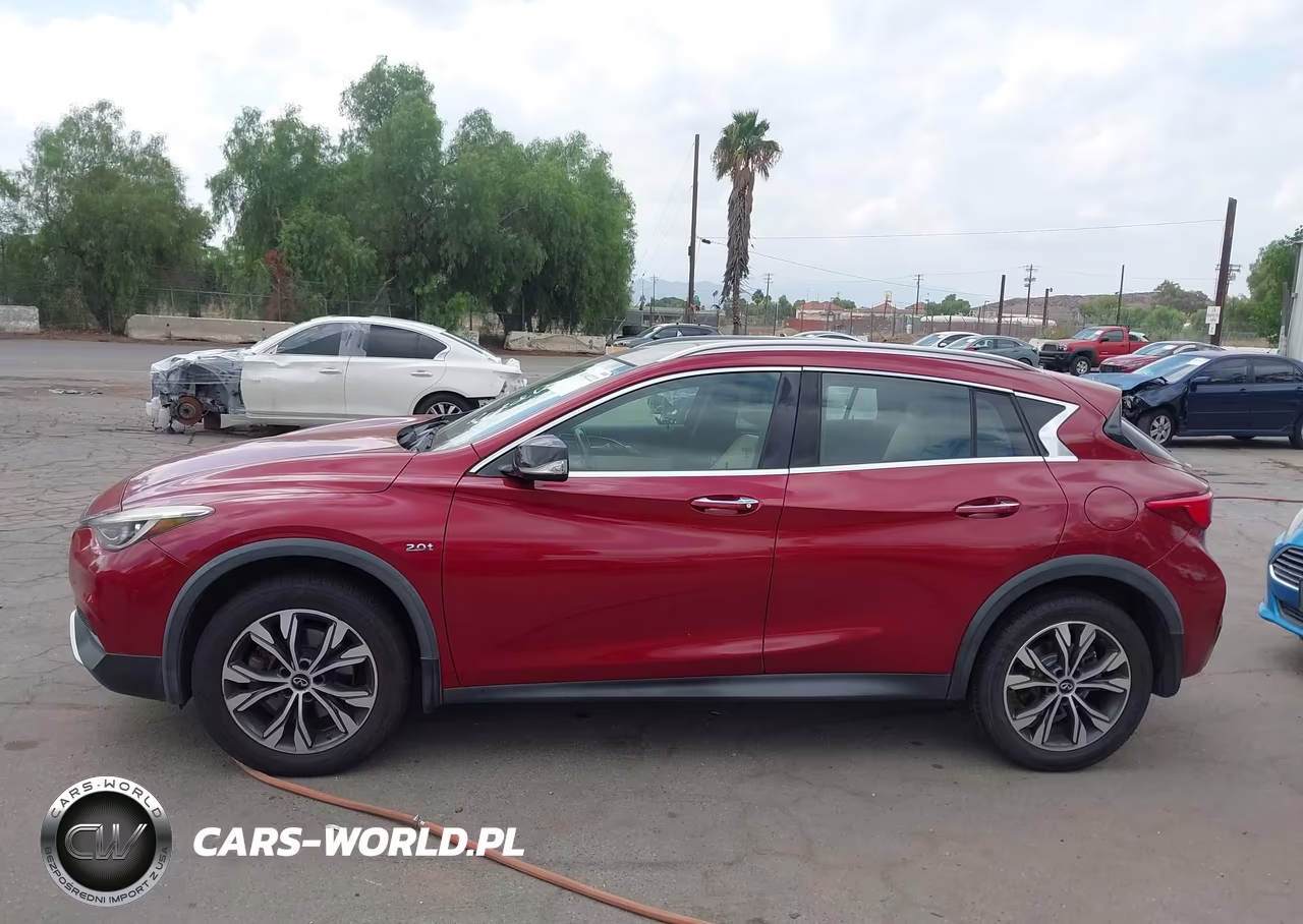 2018 Infiniti Qx30 Premium VIN:SJKCH5CRXJA053651 - 14
