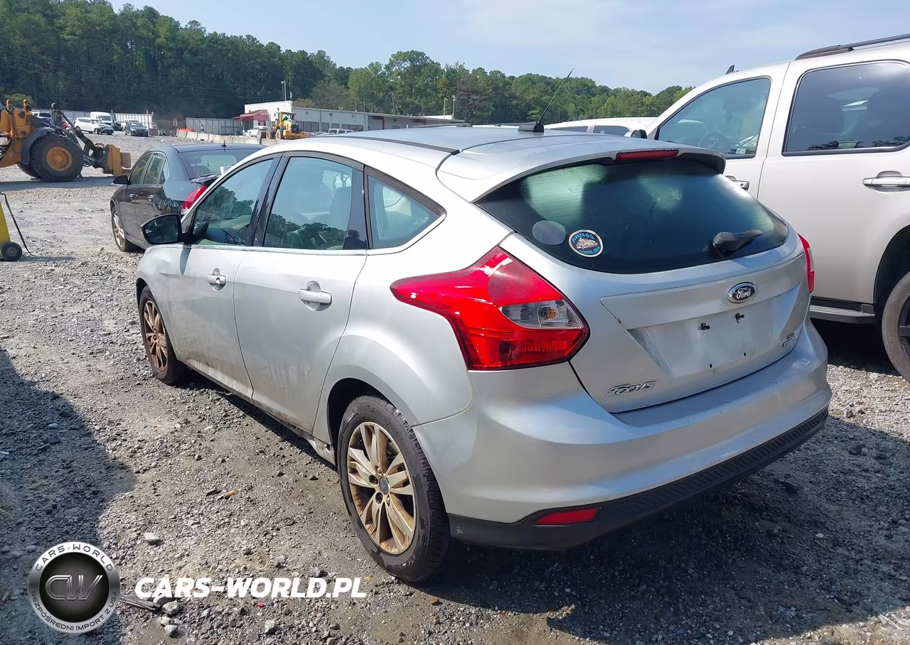 2012 Ford Focus Sel VIN:1FAHP3M26CL470375 - 3