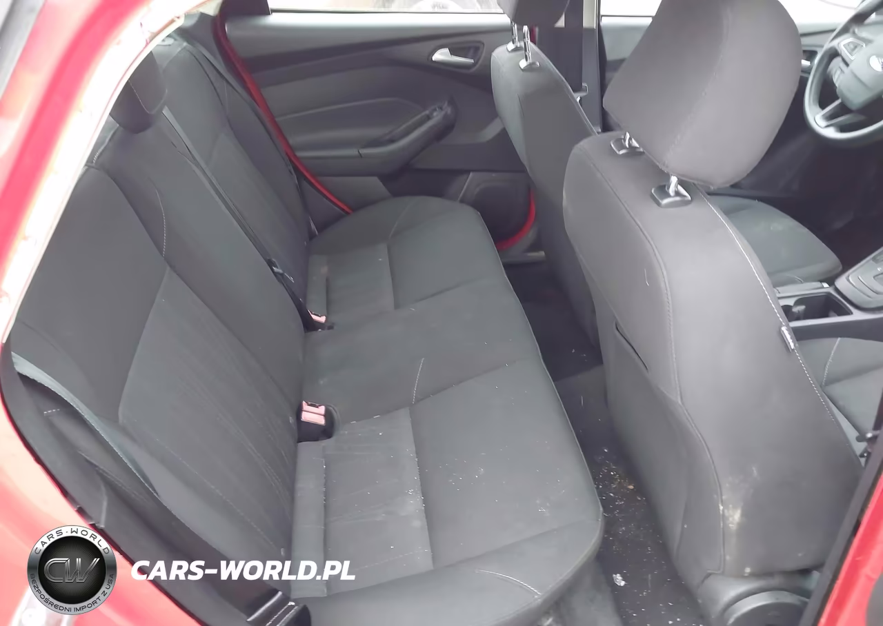 2015 Ford Focus Se VIN:1FADP3F24FL209617 - 8