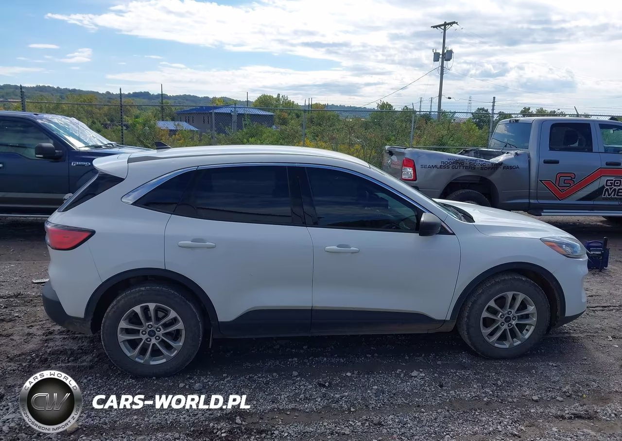 2022 Ford Escape Se VIN:1FMCU0G69NUA67655 - 13