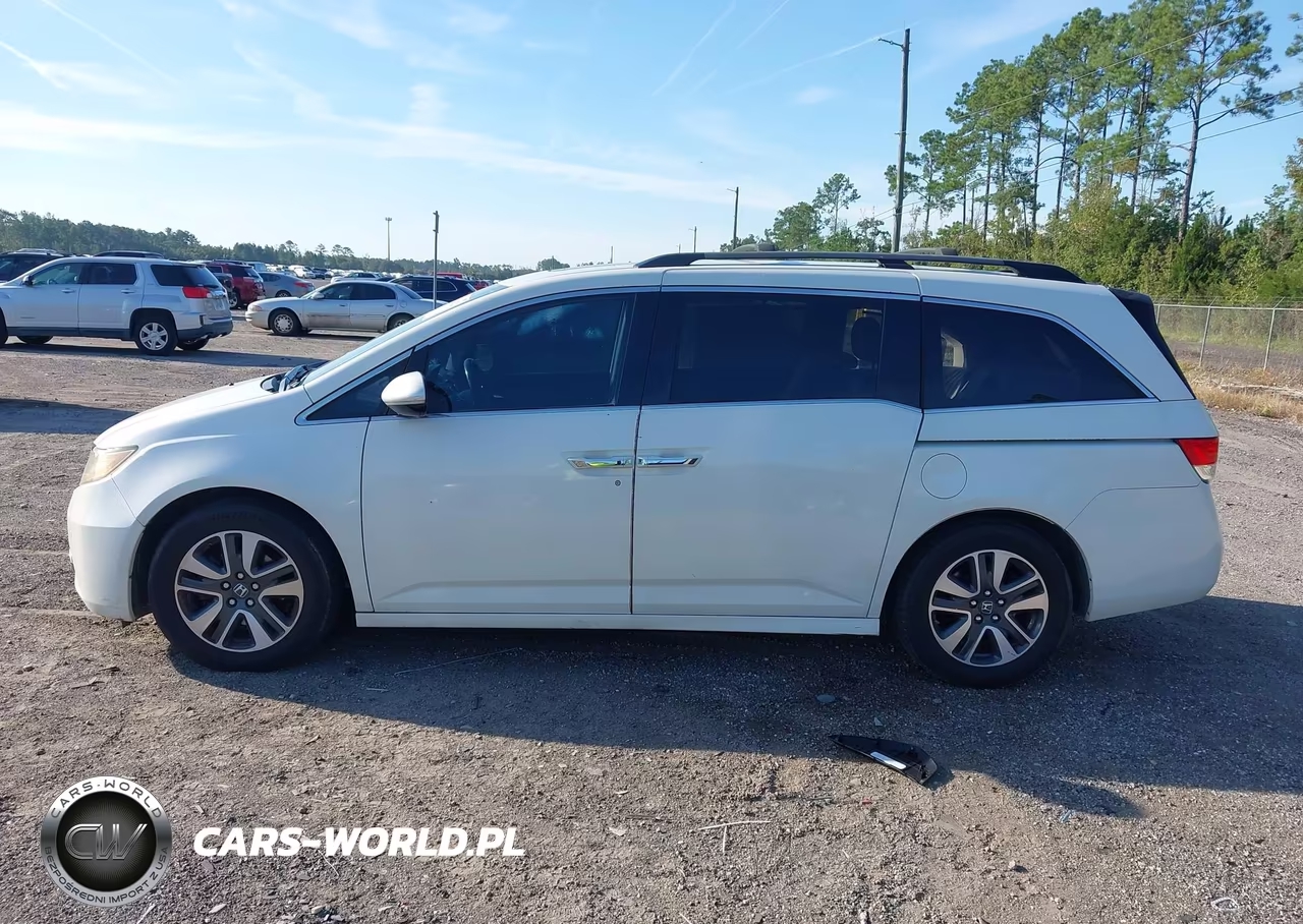 2016 Honda Odyssey Touring-Touring Elite VIN:5FNRL5H93GB032449 - 14