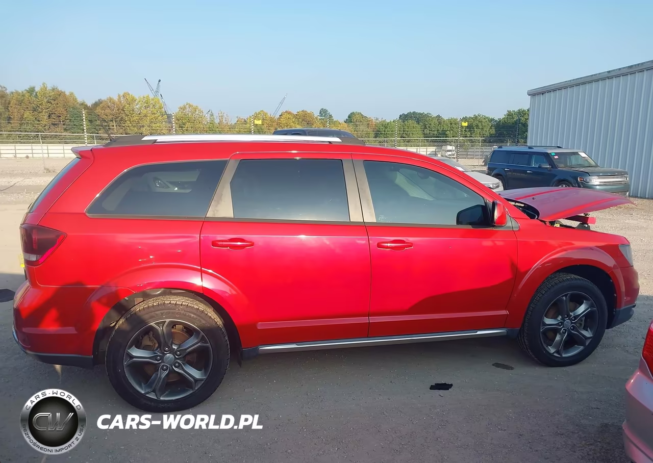 2017 Dodge Journey Crossroad Plus VIN:3C4PDCGG4HT519784 - 14