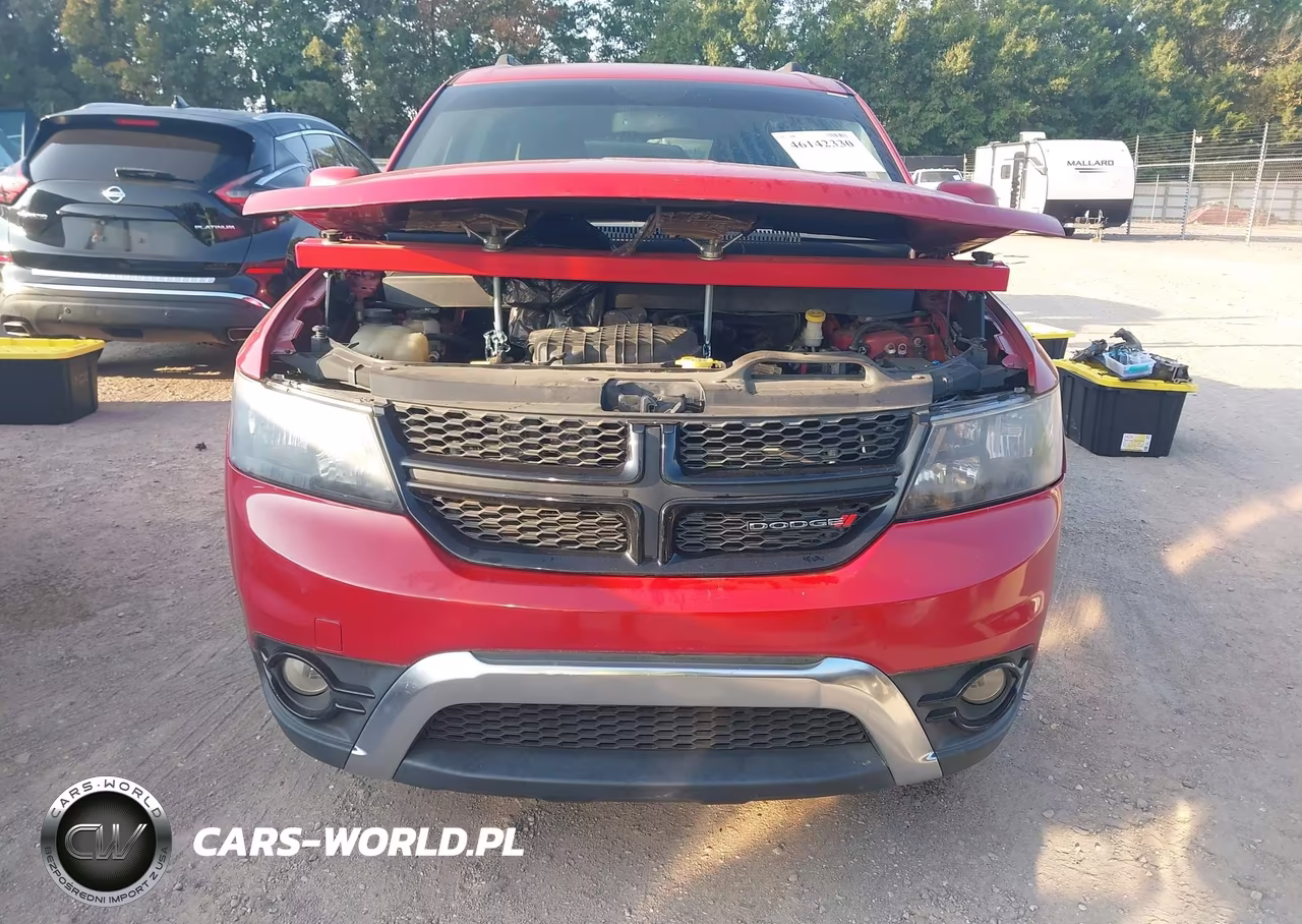 2017 Dodge Journey Crossroad Plus VIN:3C4PDCGG4HT519784 - 6