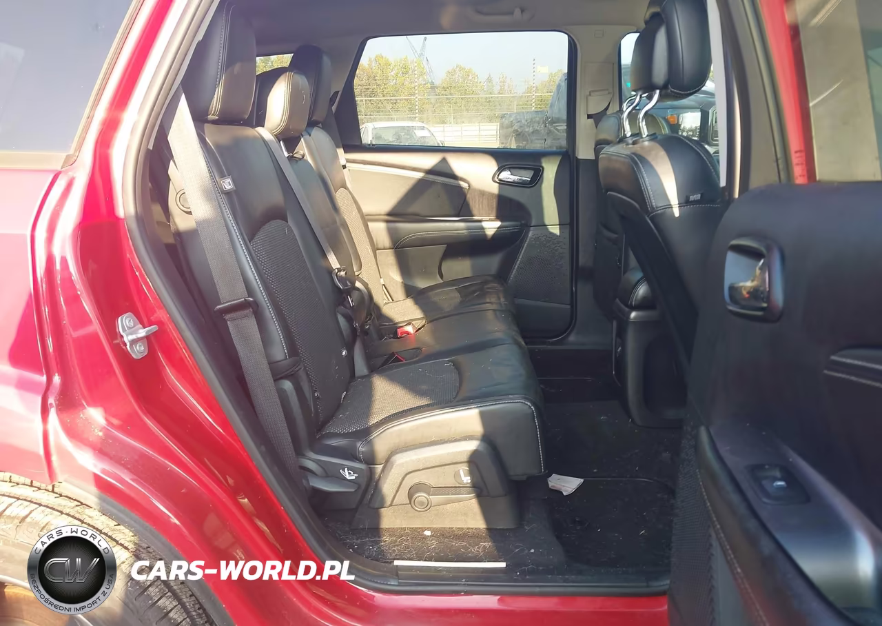 2017 Dodge Journey Crossroad Plus VIN:3C4PDCGG4HT519784 - 8