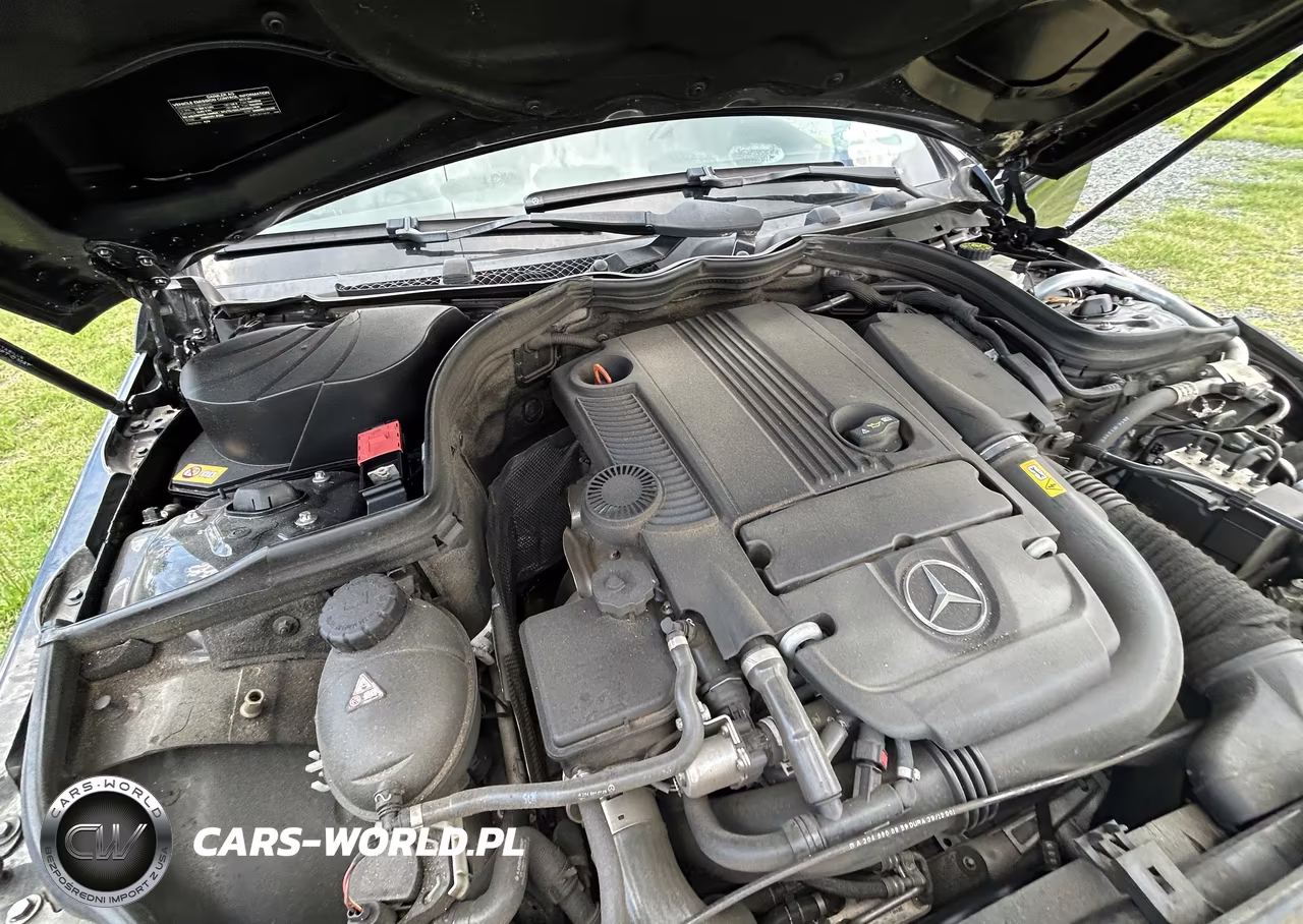 2013 Mercedes-Benz C 250 Sport VIN:WDDGF4HB7DR273292 - 10
