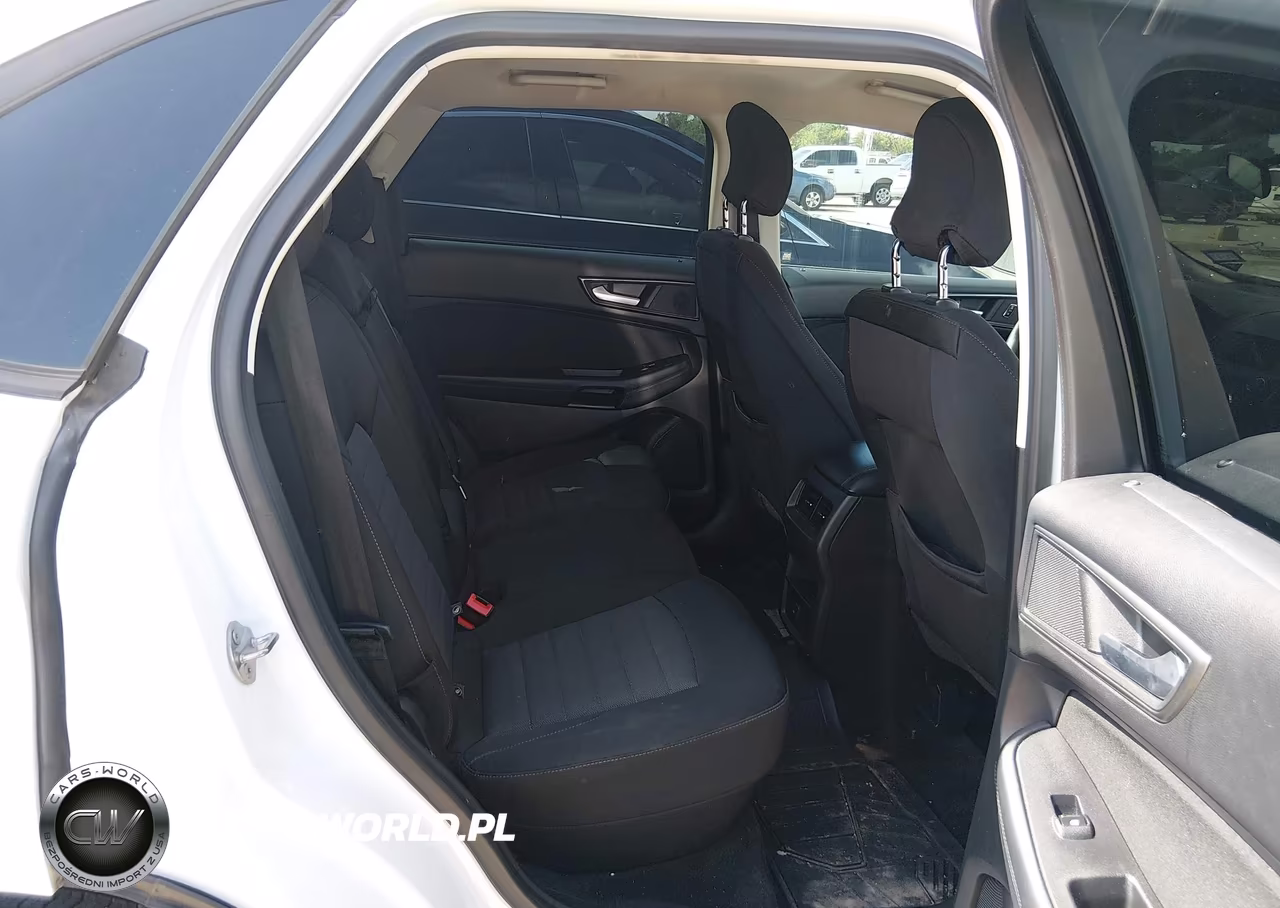 2018 Ford Edge Se VIN:2FMPK3G98JBB25547 - 8