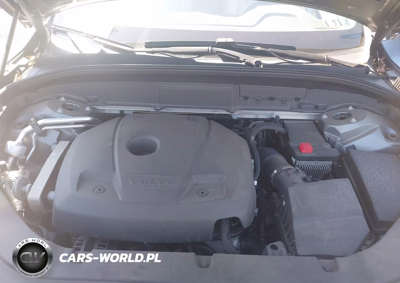 2018 Volvo Xc60 T5 Momentum VIN:YV4102RK8J1075543 - 10