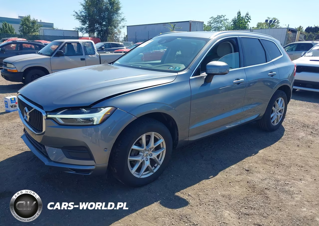 2018 Volvo Xc60 T5 Momentum VIN:YV4102RK8J1075543 - 2