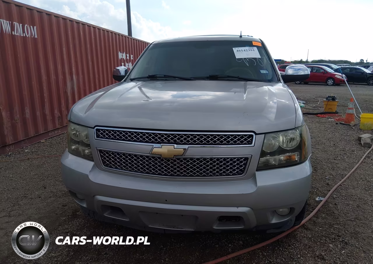2007 Chevrolet Tahoe Ltz VIN:1GNFC130X7R389584 - 6