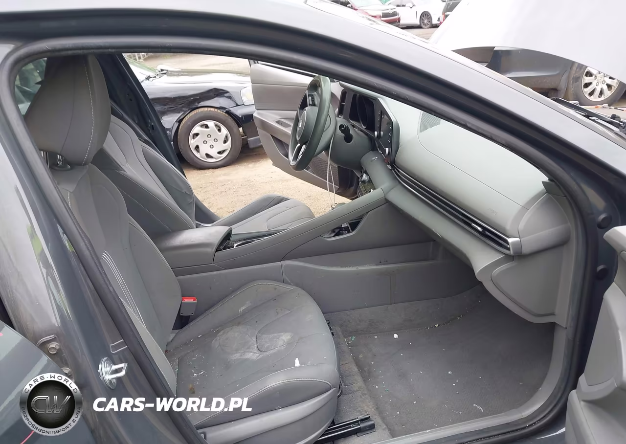 2023 Hyundai Elantra Hybrid Blue VIN:KMHLM4AJ1PU078639 - 5