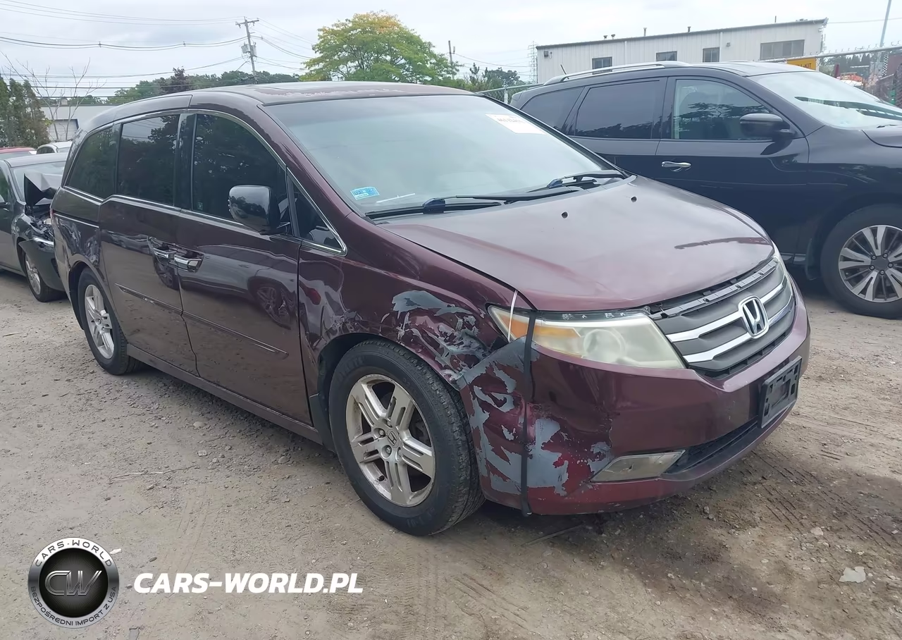 2011 Honda Odyssey Touring-Touring Elite