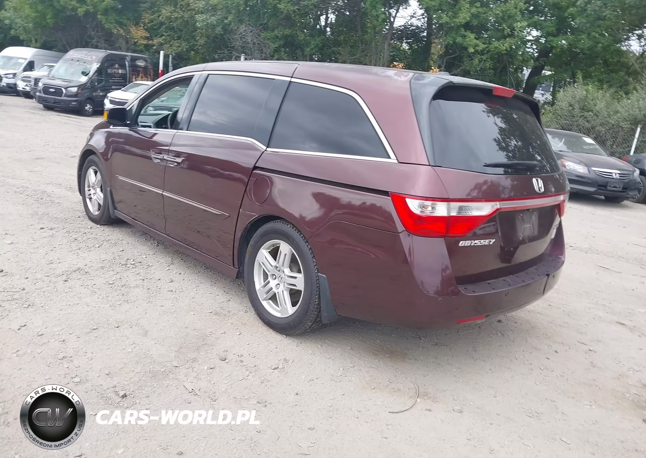 2011 Honda Odyssey Touring-Touring Elite VIN:5FNRL5H98BB055279 - 3