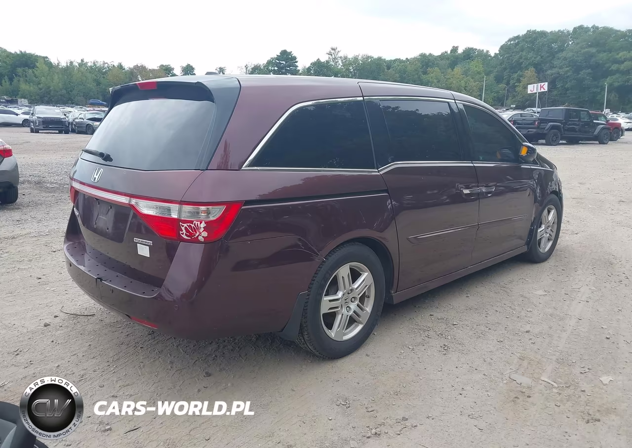 2011 Honda Odyssey Touring-Touring Elite VIN:5FNRL5H98BB055279 - 4