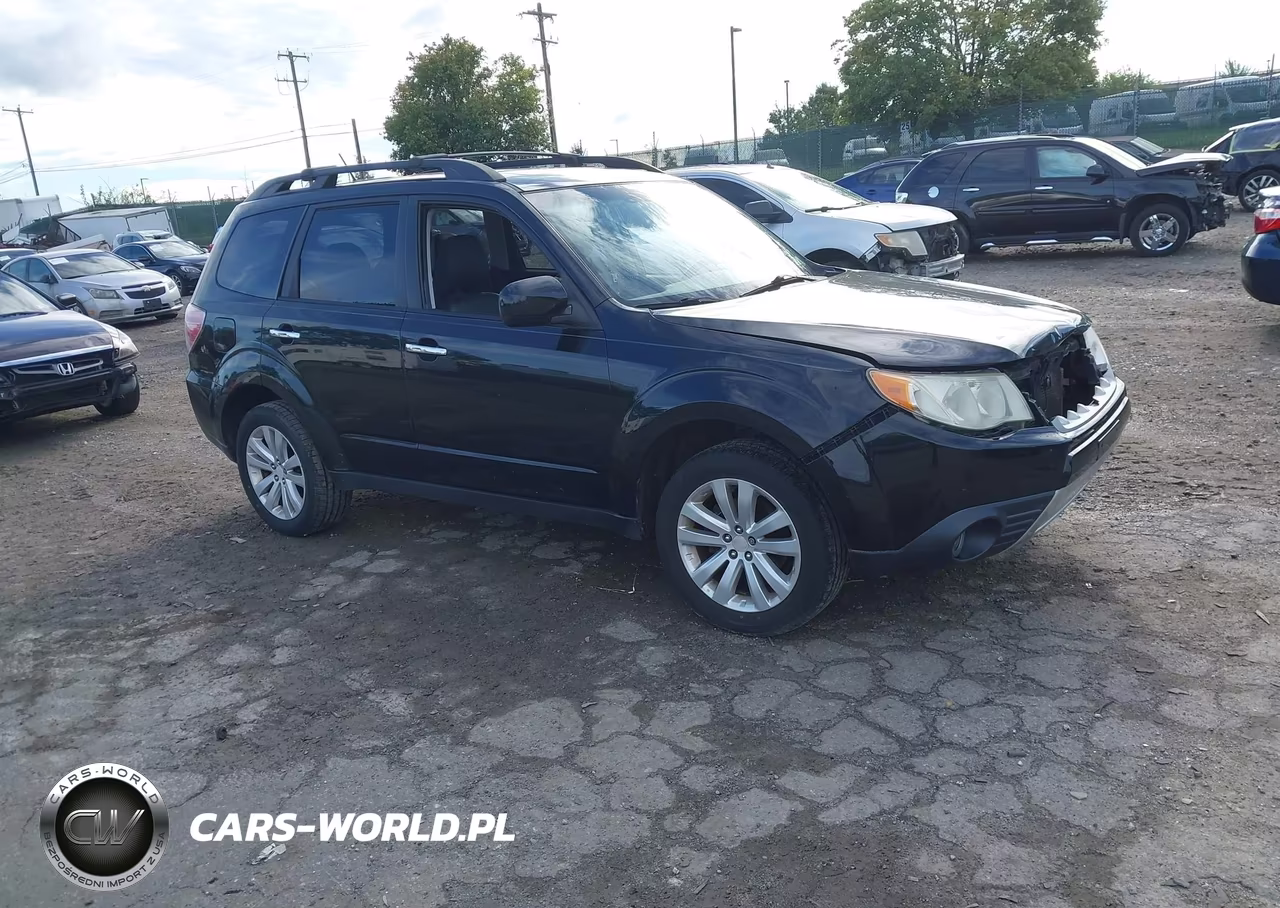 2012 Subaru Forester 2.5X Limited VIN:JF2SHAEC8CH459410 - 1