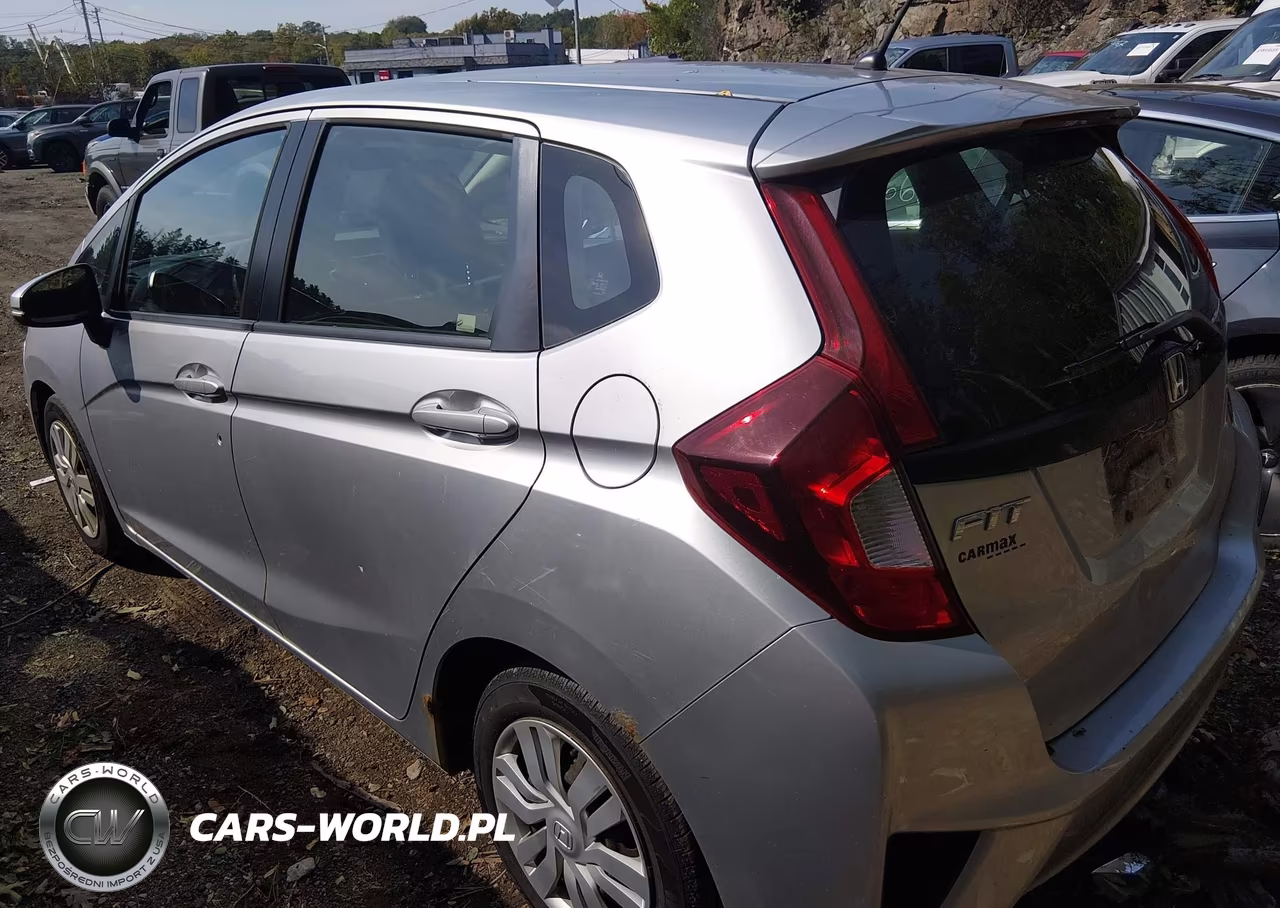 2016 Honda Fit Lx VIN:JHMGK5H55GX021920 - 3