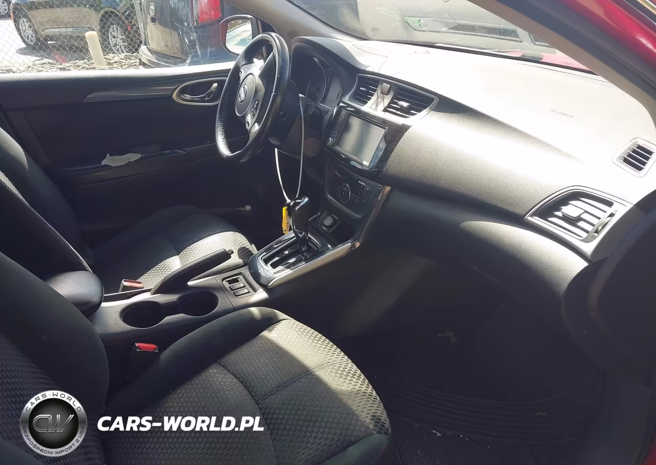 2019 Nissan Sentra Sr VIN:3N1AB7AP8KY323579 - 5