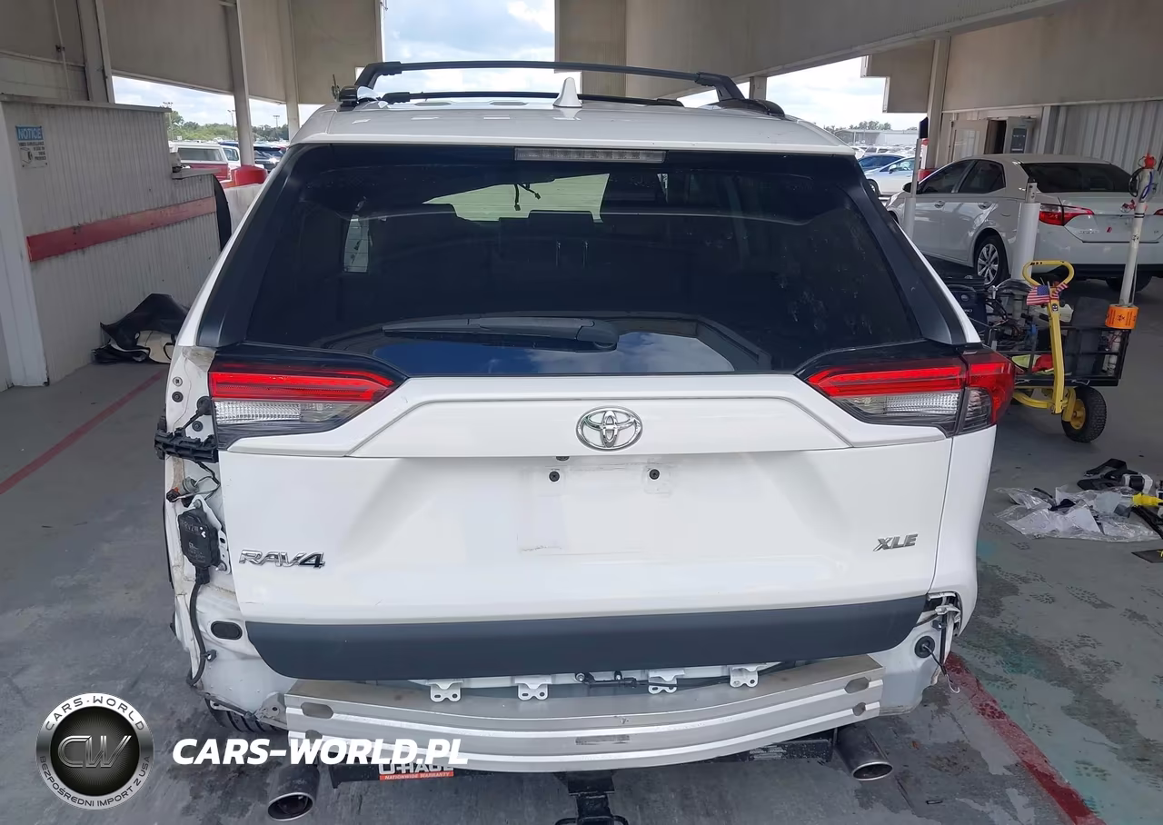 2020 Toyota Rav4 Xle VIN:2T3W1RFV9LW063127 - 17
