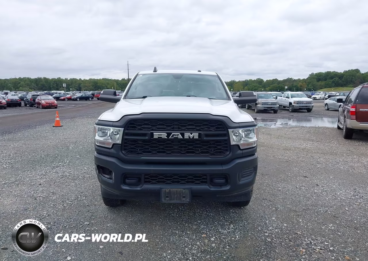 2020 Ram 3500 Tradesman 4X4 8' Box VIN:3C63R3GJ4LG198141 - 17