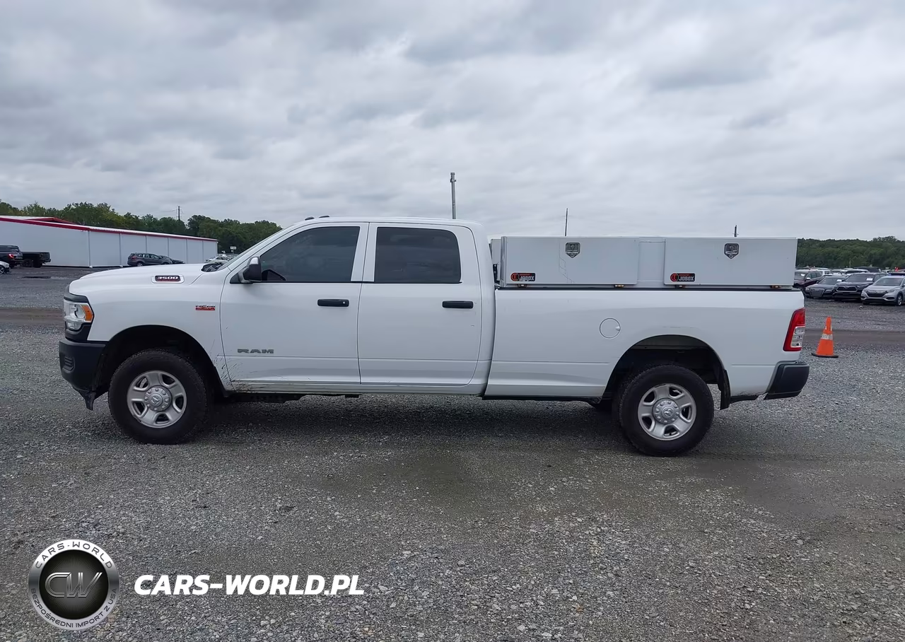 2020 Ram 3500 Tradesman 4X4 8' Box VIN:3C63R3GJ4LG198141 - 19