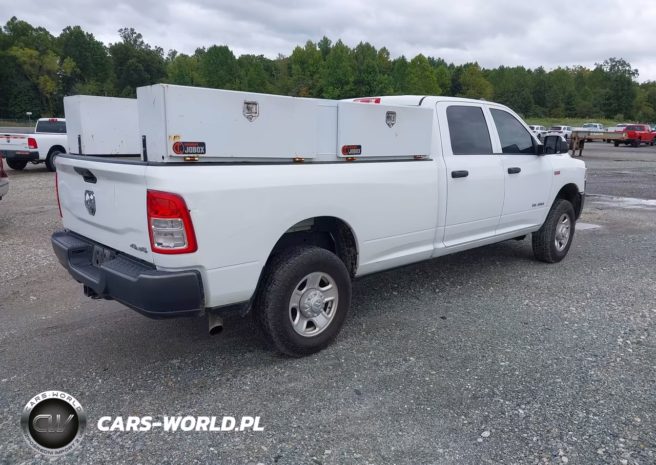 2020 Ram 3500 Tradesman 4X4 8' Box VIN:3C63R3GJ4LG198141 - 4