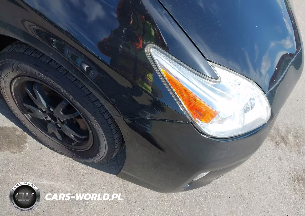 2014 Toyota Prius Three VIN:JTDKN3DU5E0380792 - 19