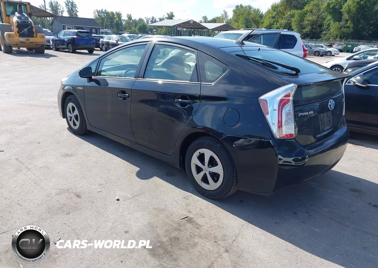 2014 Toyota Prius Three VIN:JTDKN3DU5E0380792 - 3