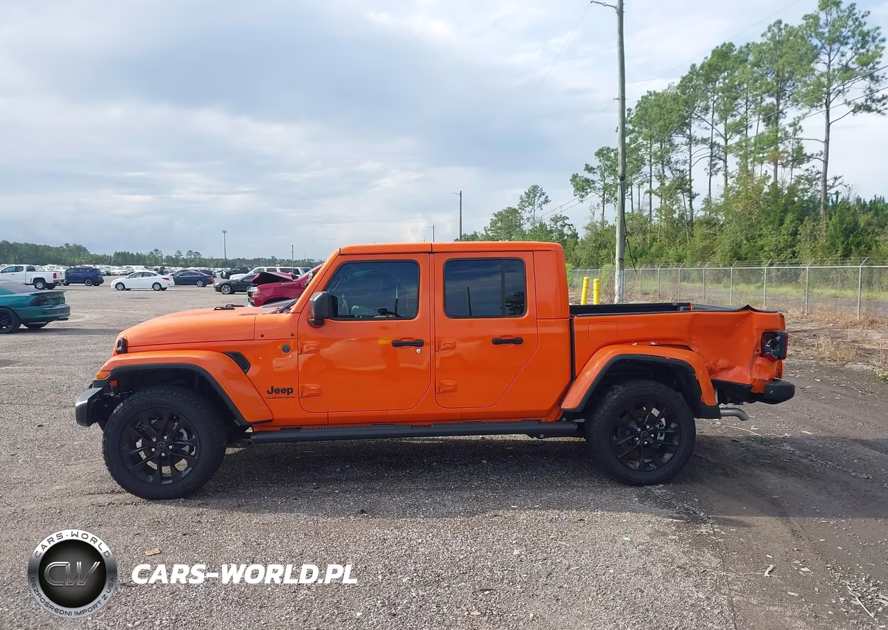 2025 Jeep Gladiator Sport S VIN:1C6PJTAG6SL529941 - 14