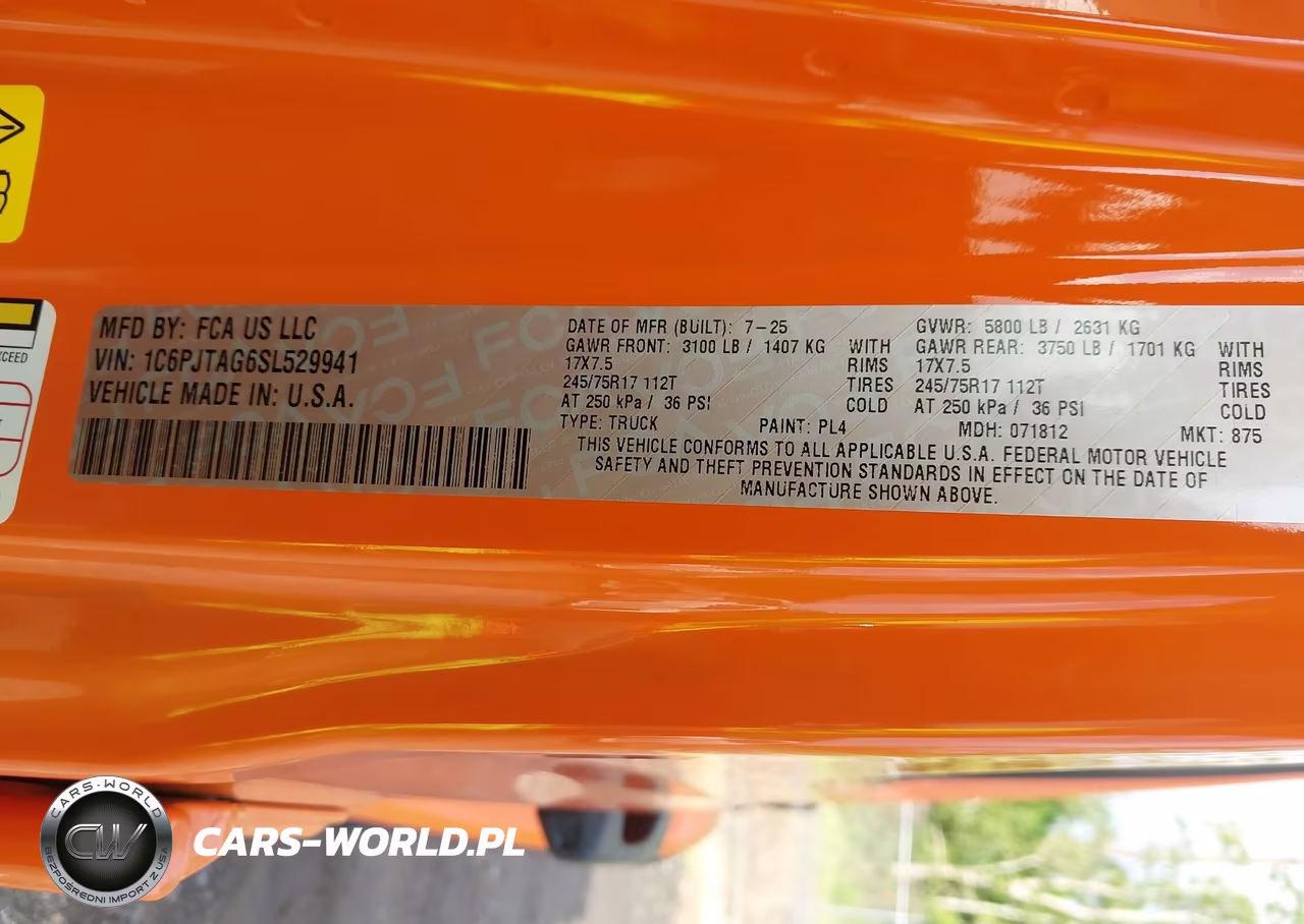 2025 Jeep Gladiator Sport S VIN:1C6PJTAG6SL529941 - 9