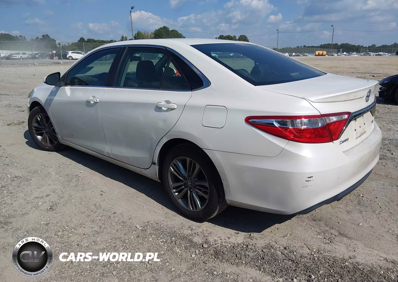 2017 Toyota Camry Se VIN:4T1BF1FK3HU406280 - 3