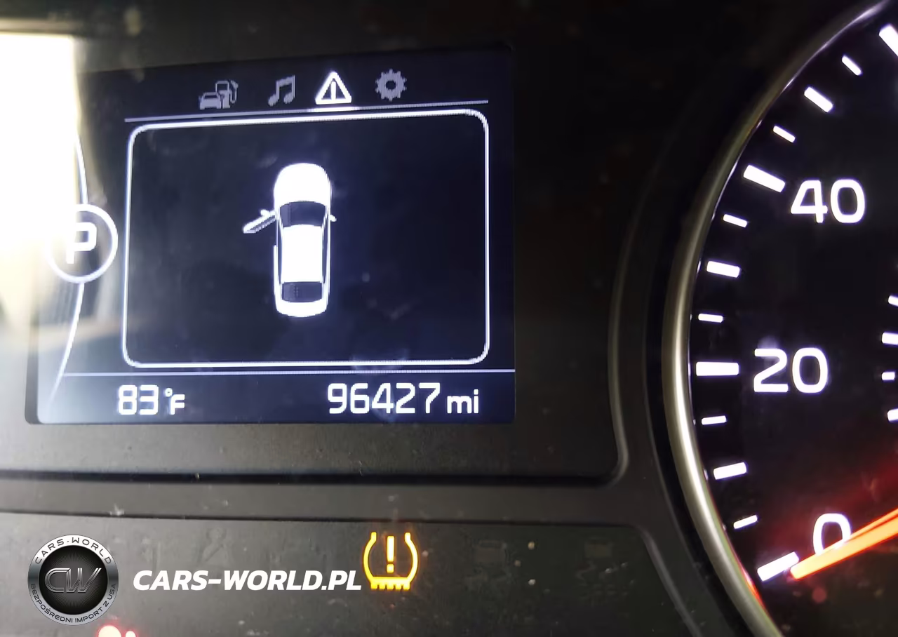 2018 Kia Optima Lx VIN:5XXGT4L31JG196193 - 15