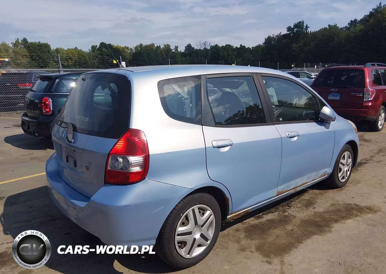 2008 Honda Fit VIN:JHMGD38438S054225 - 4