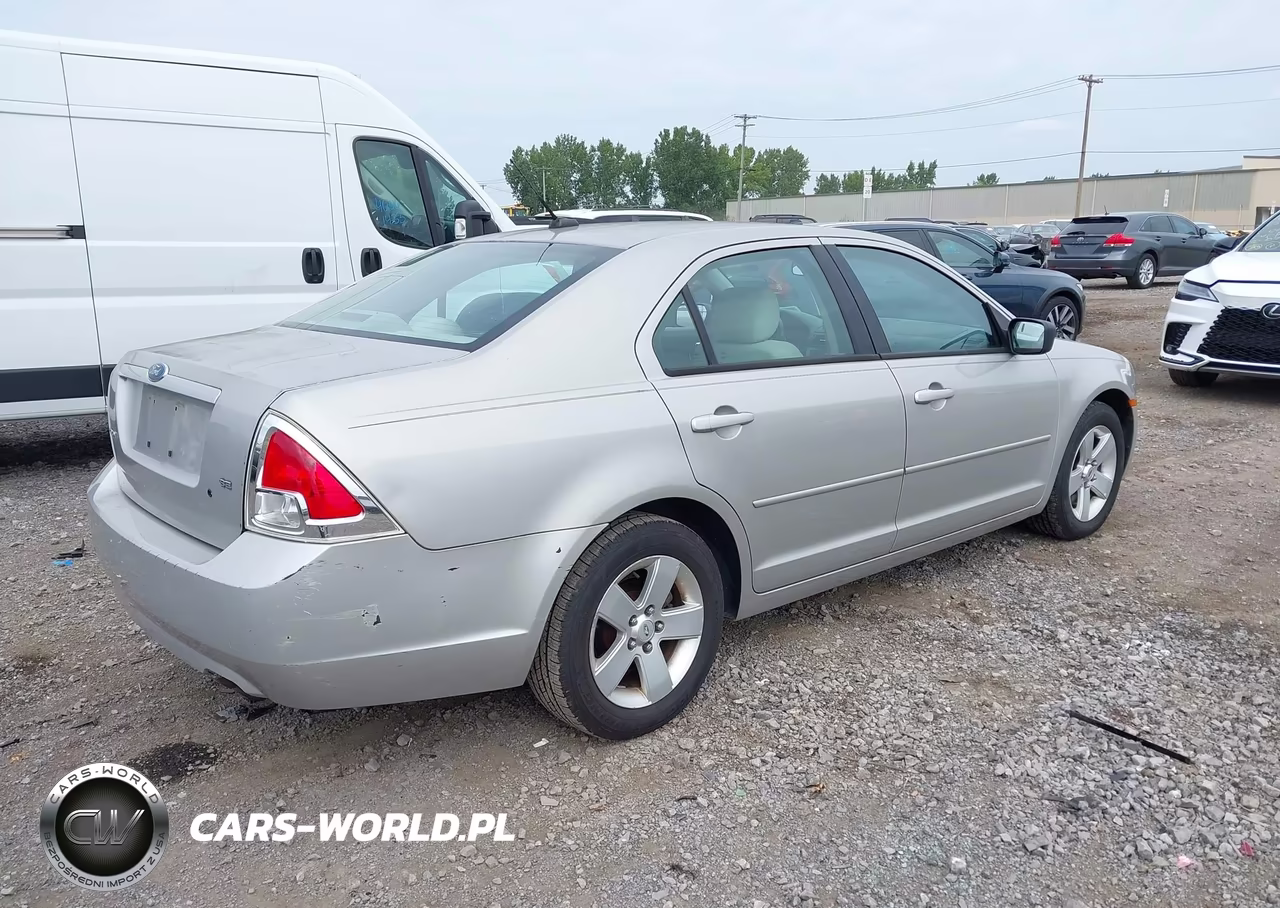 2007 Ford Fusion Se VIN:3FAHP07Z87R205018 - 4