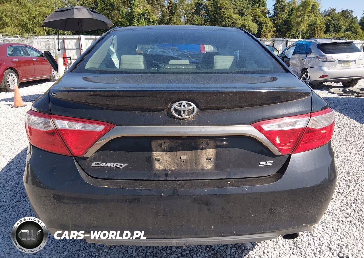 2015 Toyota Camry Se VIN:4T1BF1FK0FU955920 - 16