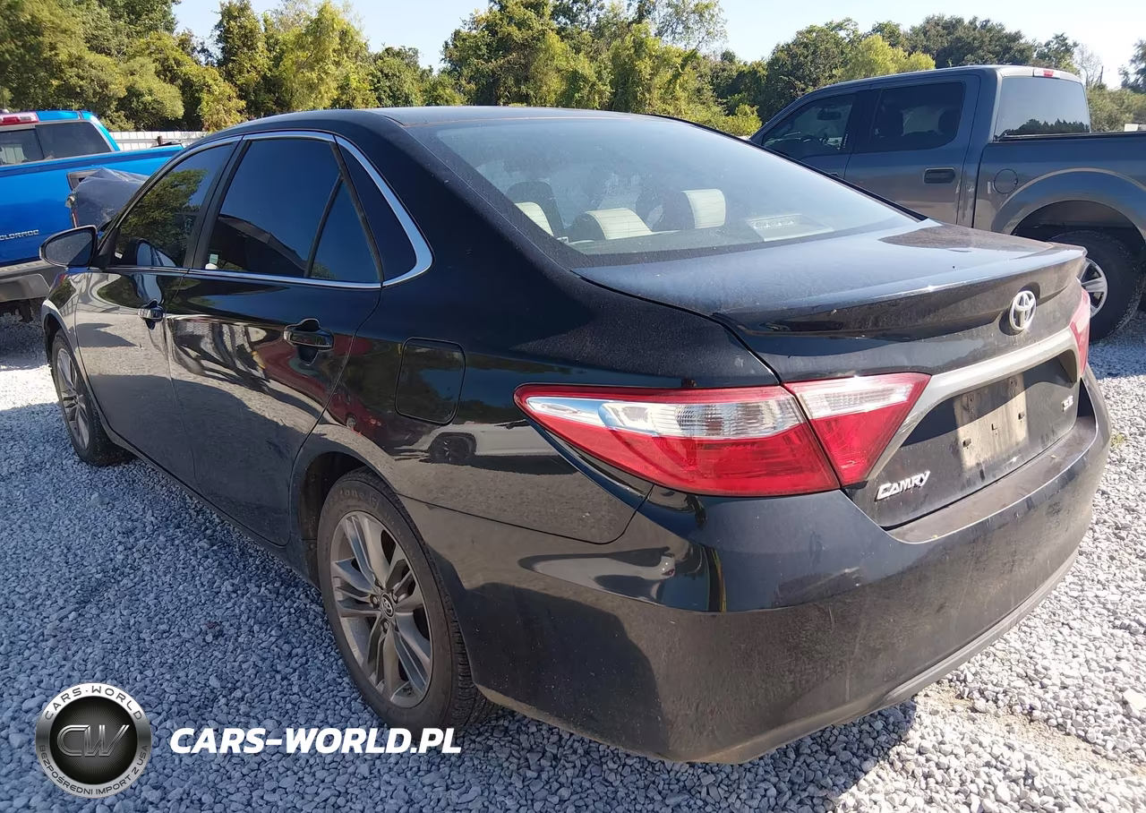 2015 Toyota Camry Se VIN:4T1BF1FK0FU955920 - 3