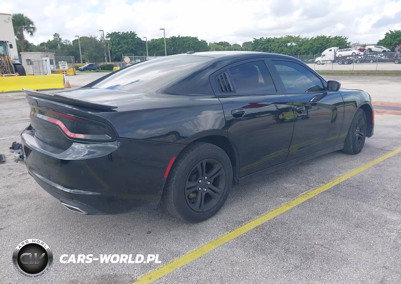 2019 DODGE CHARGER SXT RWD VIN:2C3CDXBG4KH664518 - 4