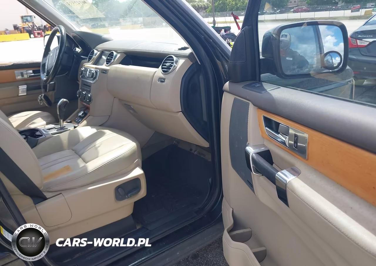 2011 Land Rover Lr4 VIN:SALAG2D48BA596599 - 5