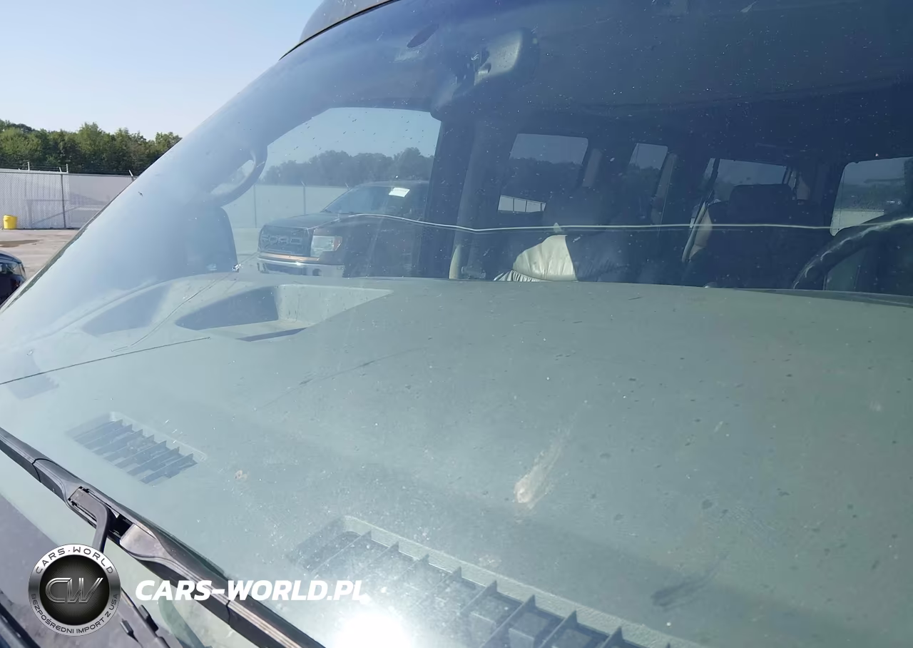 2005 Chevrolet Express Upfitter VIN:1GBFG15T951241947 - 13